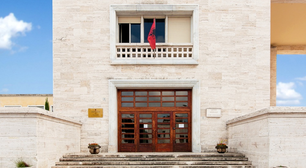 Merret vendimi, qeveria shkrin Akademine e Studimeve Albanologjike